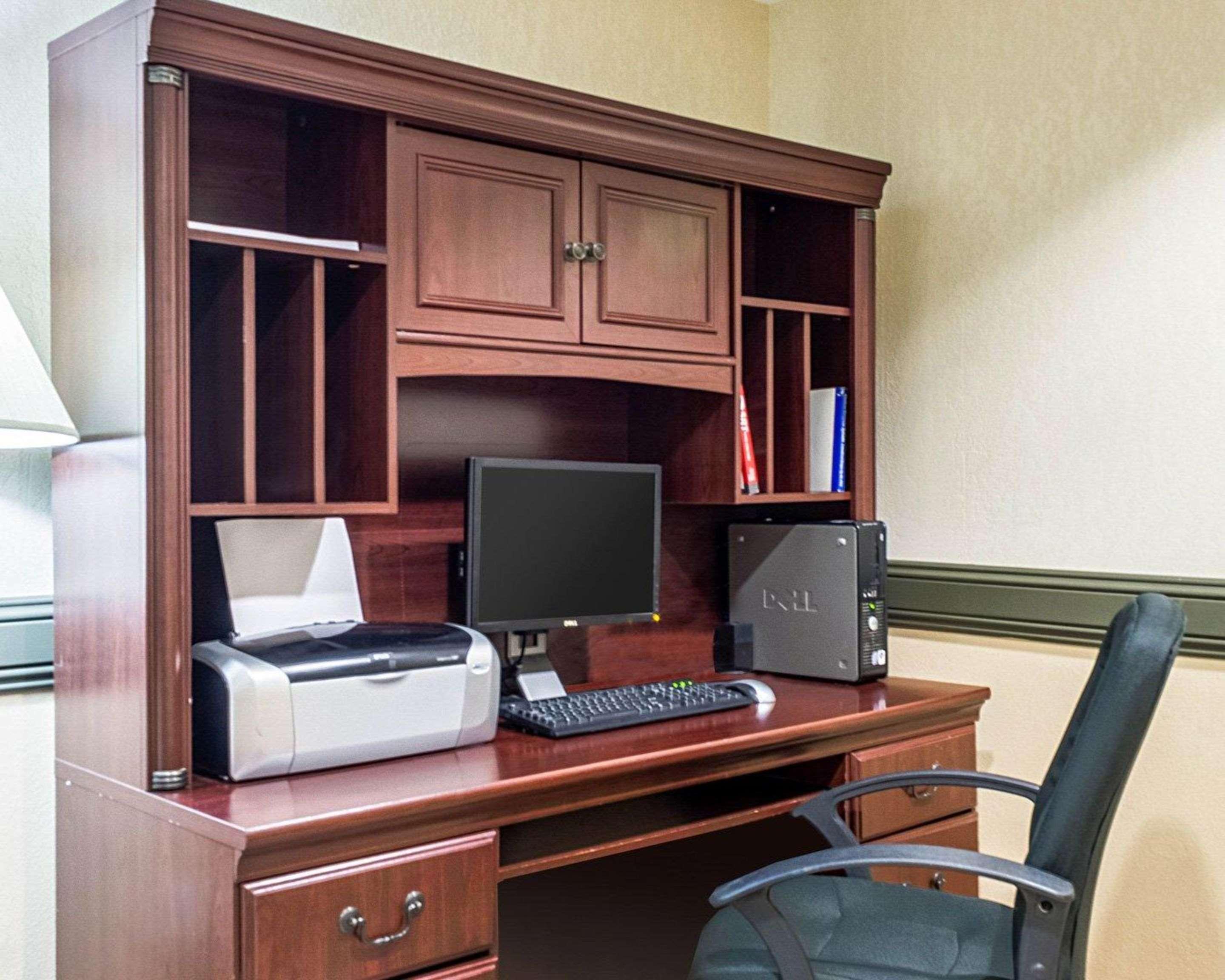 Mainstay Suites Minot Ngoại thất bức ảnh