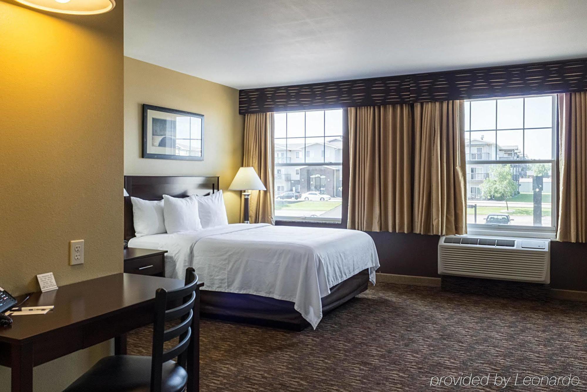 Mainstay Suites Minot Ngoại thất bức ảnh