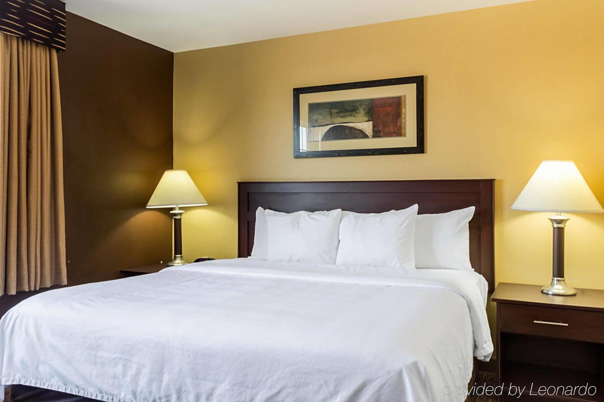 Mainstay Suites Minot Ngoại thất bức ảnh